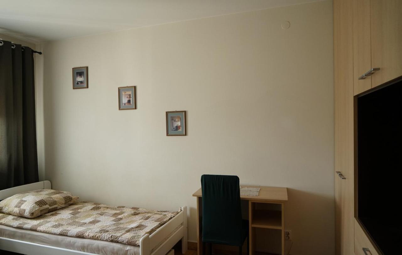 Ferienwohnung Velvet Bemowo XII Warschau Exterior foto