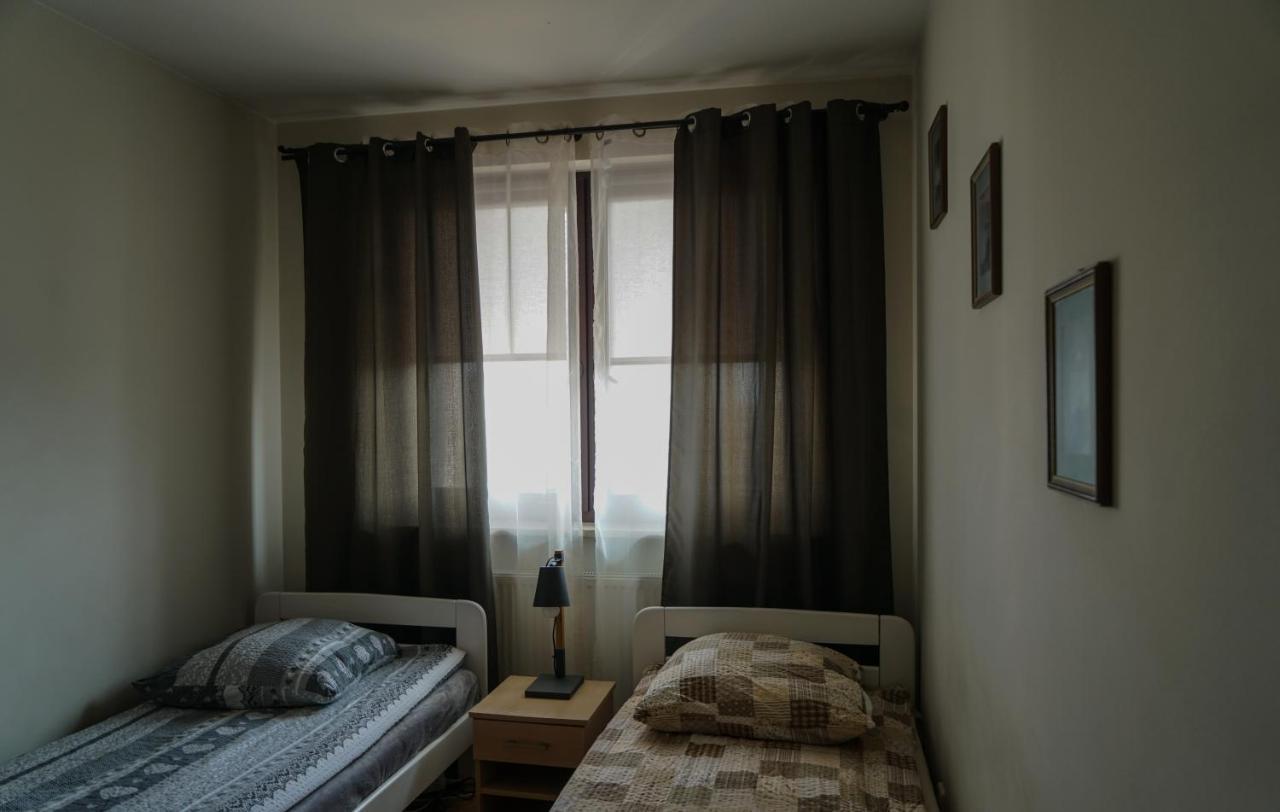 Ferienwohnung Velvet Bemowo XII Warschau Exterior foto
